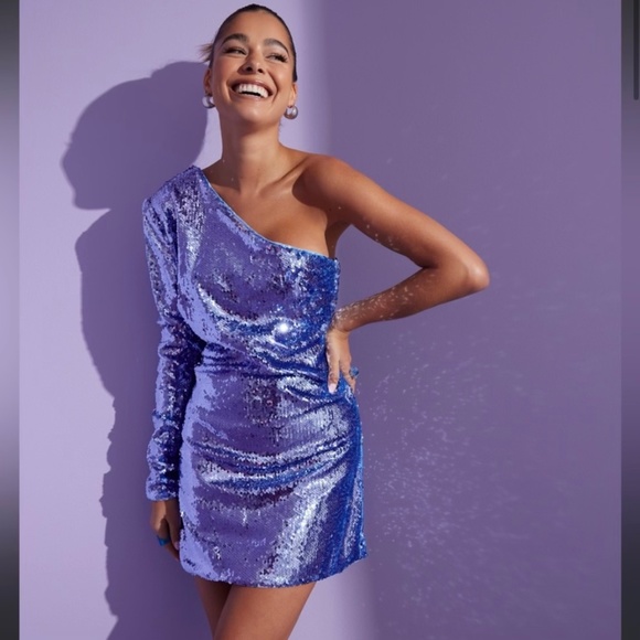 Bardot One Shoulder Sequin Dress Blue/Purple NWT (Size 6, Fits like an 8) - Picture 1 of 6